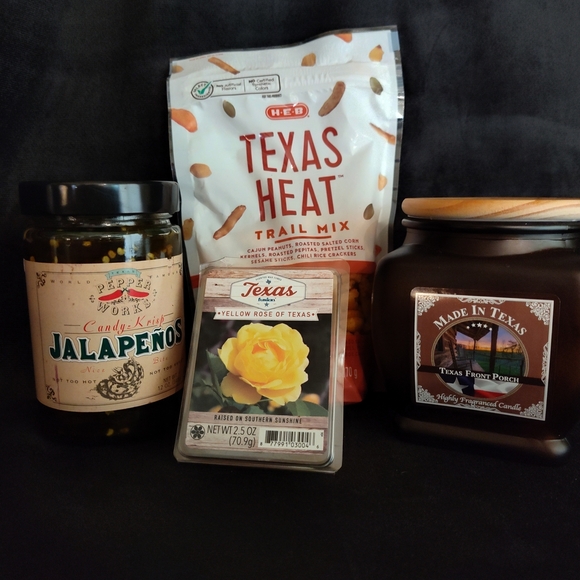 Texas Heat Trail Mix, Candied Jalapeños, And Texas Scents Bundle - Picture 1 of 7
